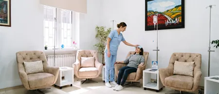 Belgrad'daki Medical Time Hastanesi'nde migren ve şiddetli baş ağrısı için infüzyon
