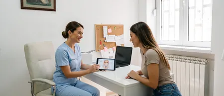 Belgrad'daki Medical Time Hastanesi'nde uyluk (üst bacak) liposuction'ı