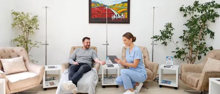 NAD+ infüzyonu — Belgrad'daki Medical Time hastanesinde hücresel enerji koenzimi