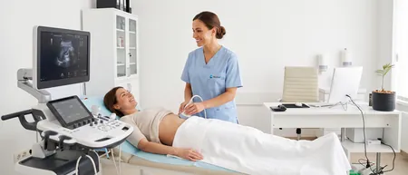 Medical Time Hastanesi Belgrad'da ultrason ile organ muayenesi